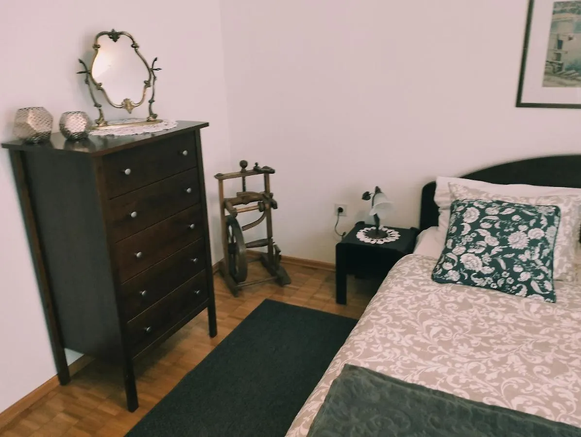Apartment Apartmani Gruzdovo Delnice