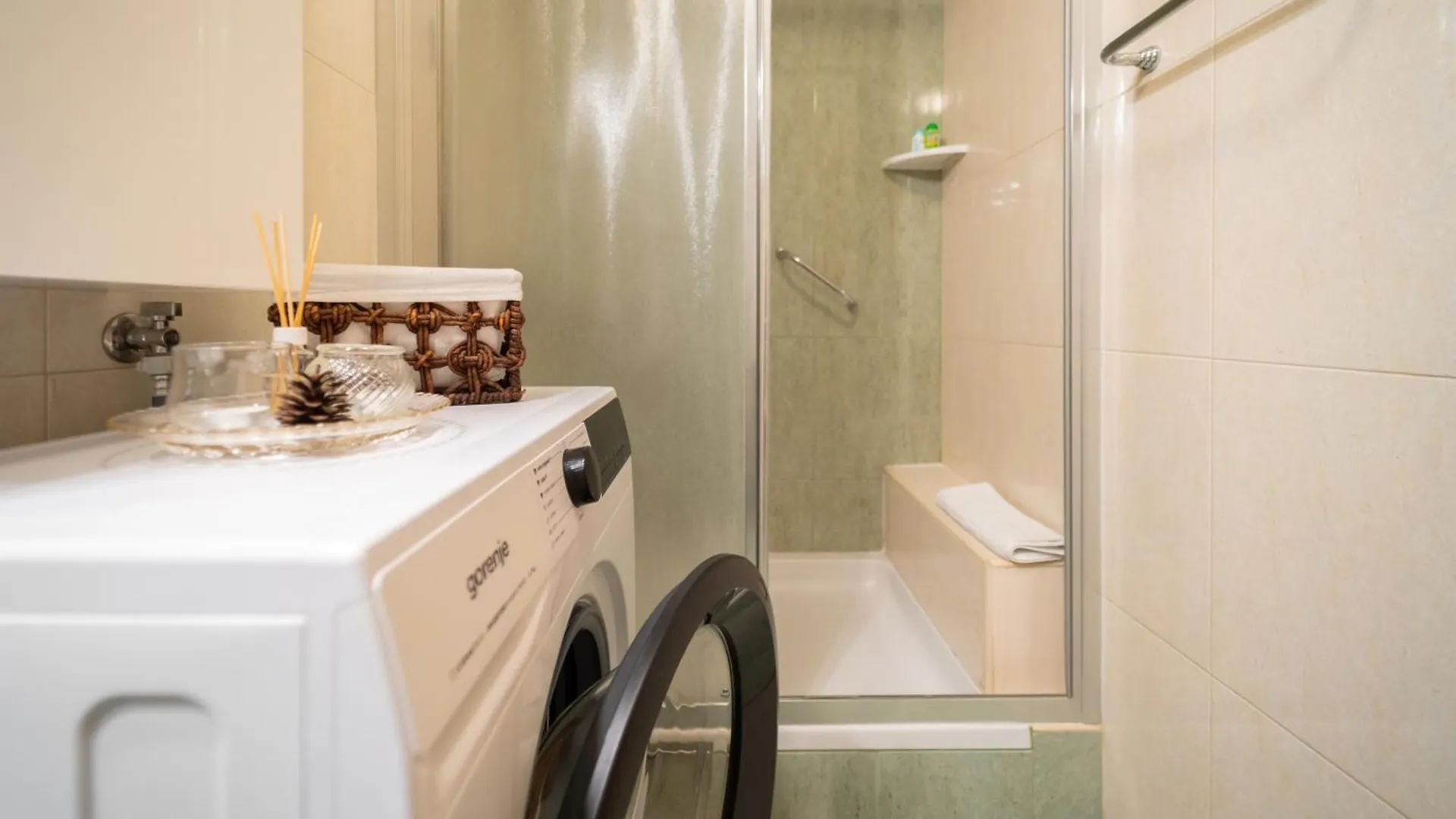 Apartmani Gruzdovo 0*, Delnice